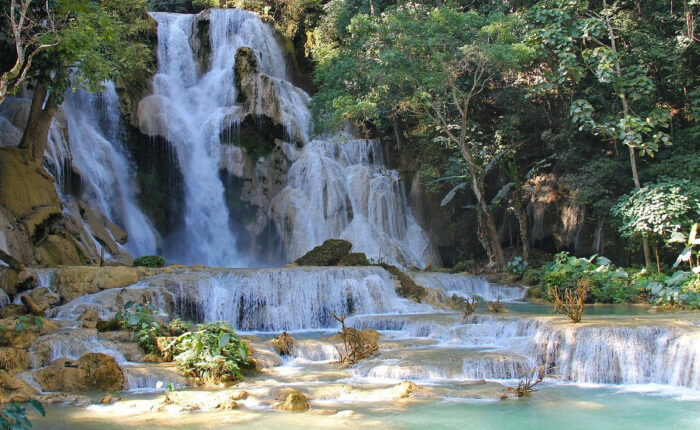 tour laos cambogia - cascata luang prabang